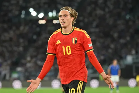 PSG : “Du Hazard dans son génie”, toujours en salle d’attente avec Luis Enrique, Mika Godts met la Belgique en ébullition