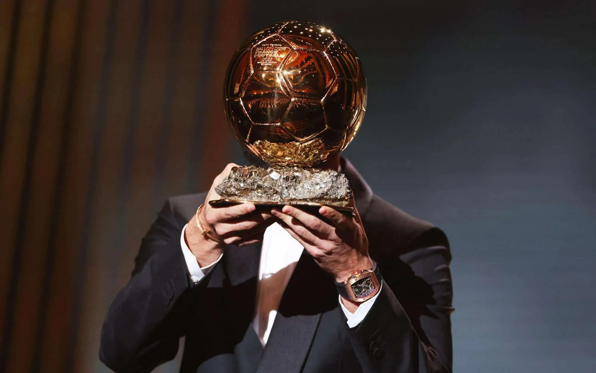 Laquelle de ces anecdotes sur le Ballon d’or est FAUSSE ?