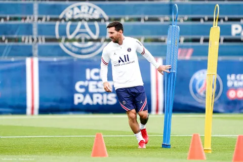 PSG : les grands débuts de Messi se confirment