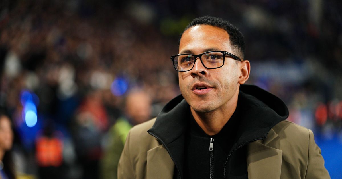 Mercato Chelsea : Liam Rosenior prêt à recruter 3 cadres du RC Strasbourg ?