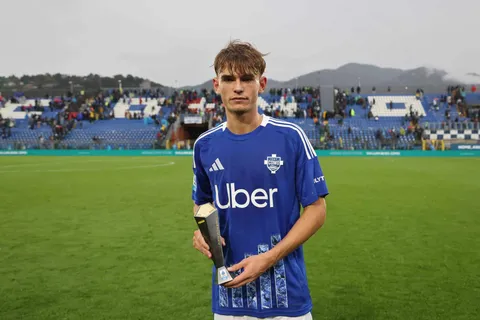 Mercato - Real Madrid : 4 cadors observent Nico Paz