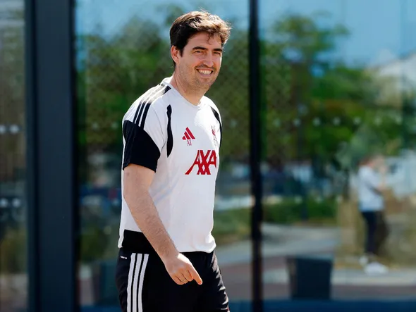 Liverpool : “il nous faut plus…”, la première requête mercato d’Andoni Iraola