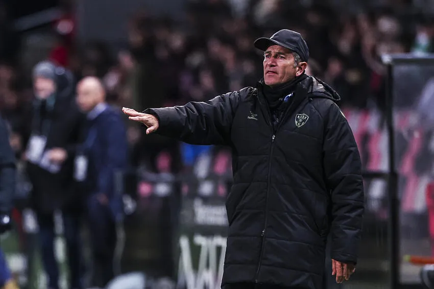 ASSE : Philippe Montanier, la meilleure recrue du mercato des Verts, de retour à la 2e place de Ligue 2