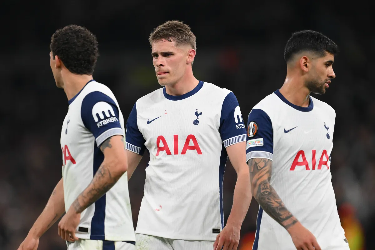 Van de Ven Romero Tottenham