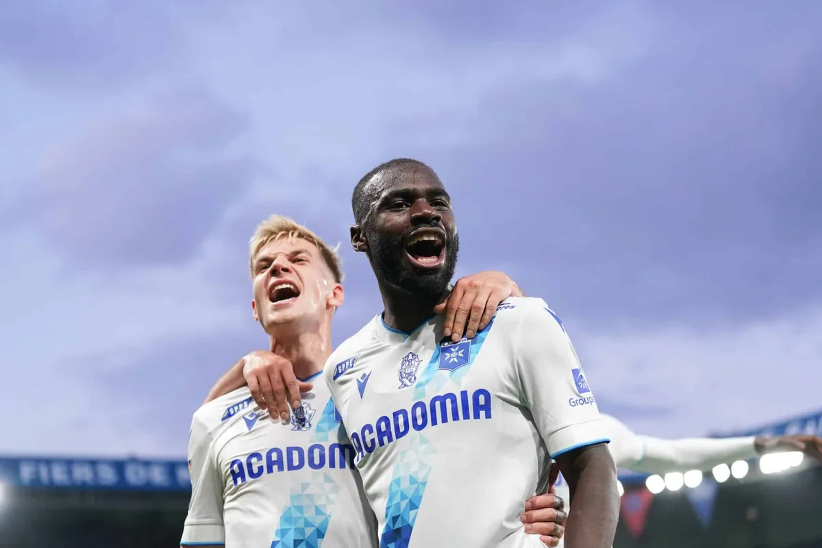 Lassine Sinayoko, Paul Joly, Auxerre