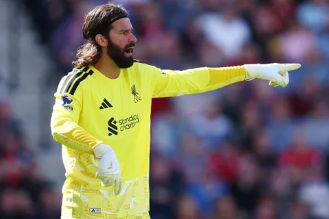 Mercato Liverpool : Alisson concerné par un énorme chantier à cinq dossiers