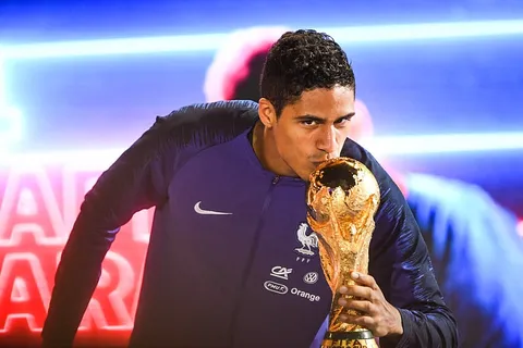 Raphaël Varane et le Top 10 des joueurs français les plus titrés de l’histoire