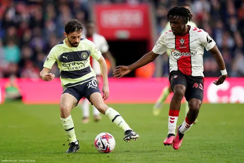 Mercato - Chelsea met encore la main sur un milieu de terrain !