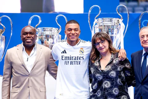 PSG : la petite pique de Fayza Lamari