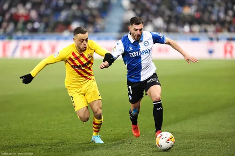 Mercato - Barça : Dest pisté en Premier League