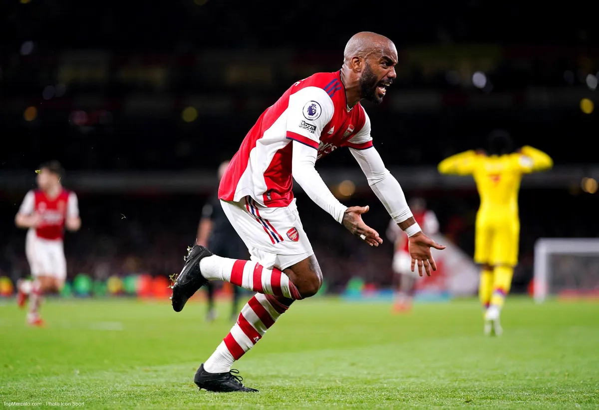 Alexandre Lacazette, Arsenal