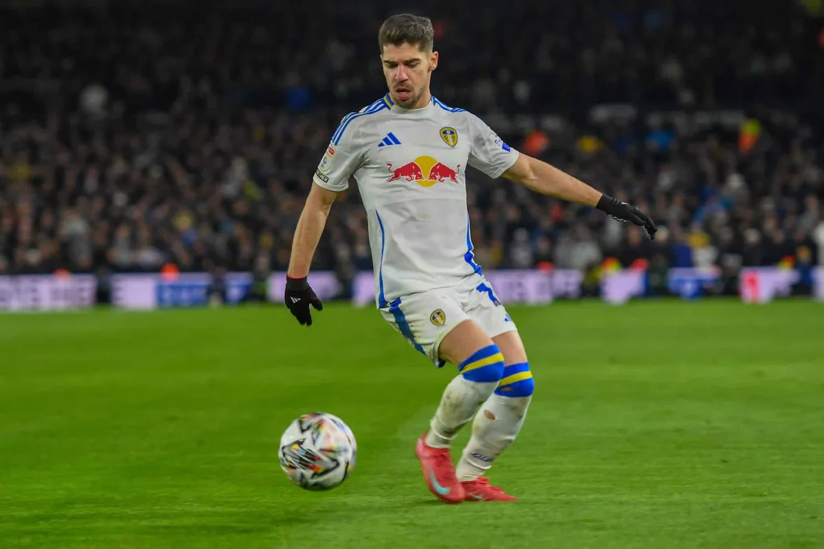 Manor Solomon Leeds United