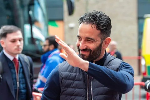 Mercato Manchester United : une offre adressée à une cible défensive de l’OM