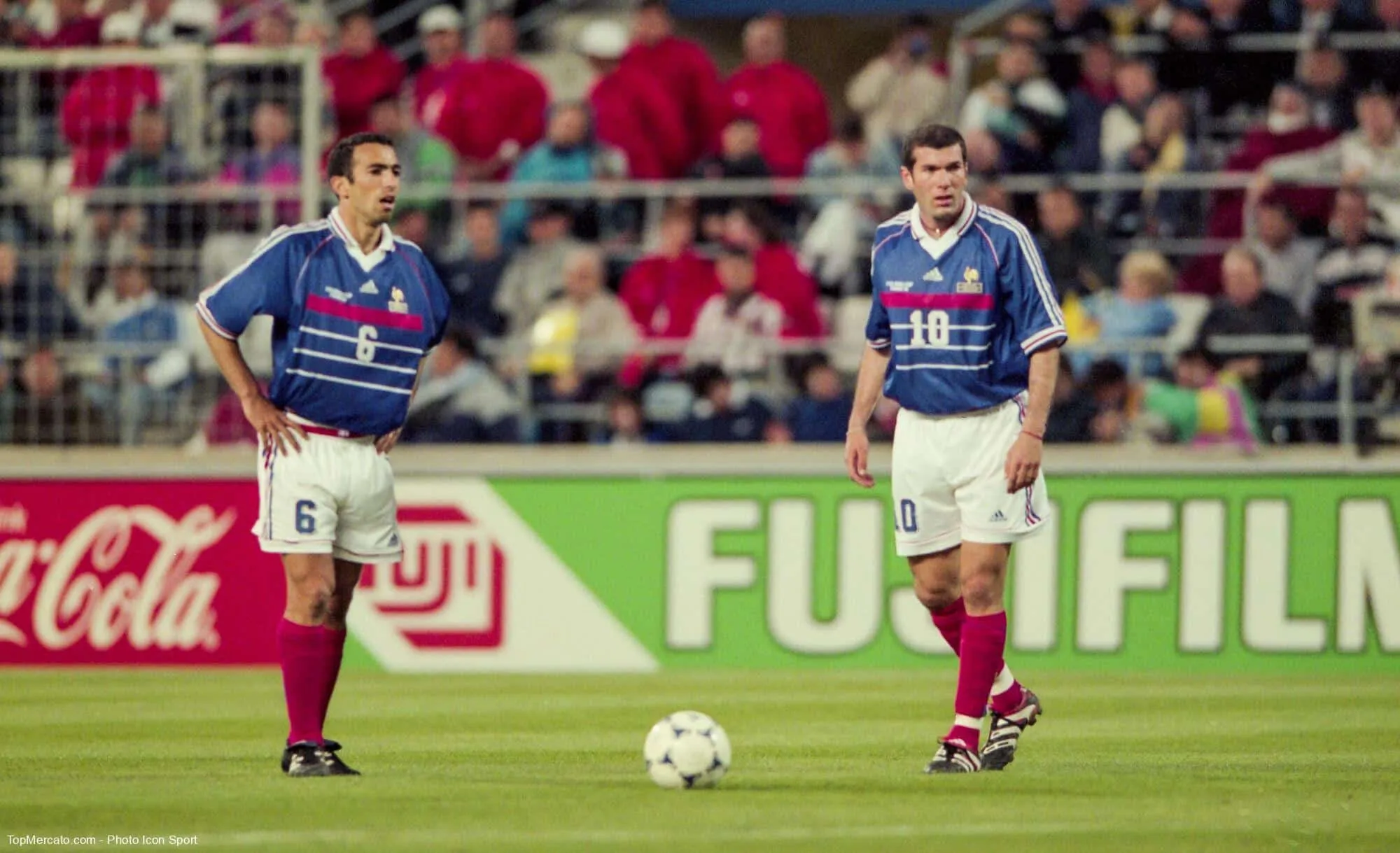 Le 22 mai 1998, six joueurs ont quitté les Bleus avant le début du Mondial 98. Parmi ces propositions, qui ne faisait PAS partie des six ?