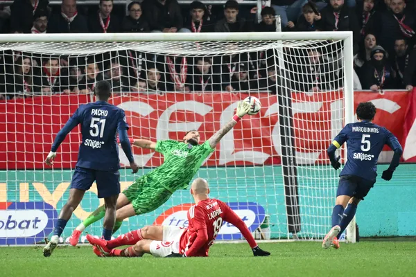 Ludovic Ajorque, Brest, PSG