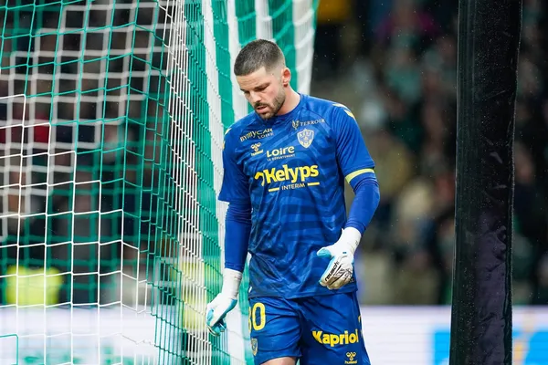 Gautier Larsonneur ASSE Saint-Etienne