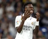 Real Madrid : Vinicius s’ouvre à Perez sur son futur