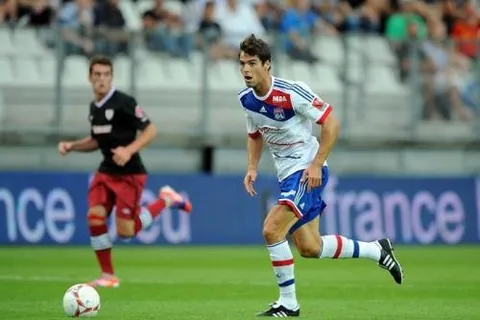 OL : vers un échange Gourcuff-Pitroïpa?