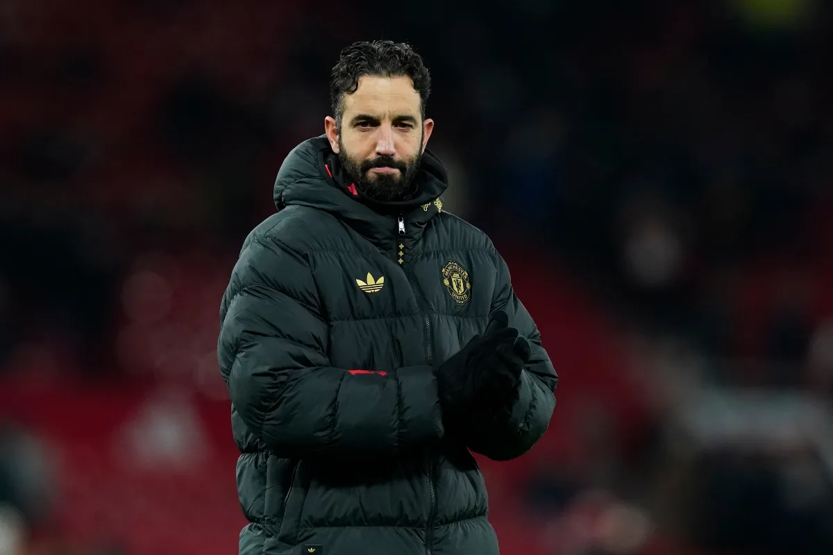 Manchester United : “j’aurais préféré qu’il reste”… Le départ de Ruben Amorim regretté par un cadre des Red Devils