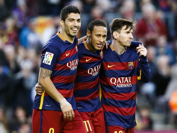 FIFA 23 / FUT 23 : nos prévisions de l’Equipe de la semaine n°7 avec une légende du Barça