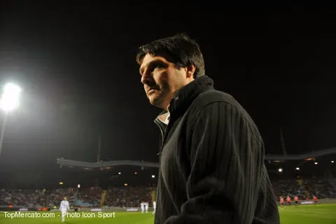 Auxerre : Fournier va s’accrocher à son poste