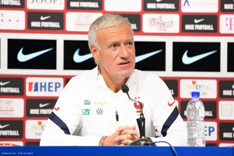 Equipe de France : Deschamps annonce un turnover sur les trois matches