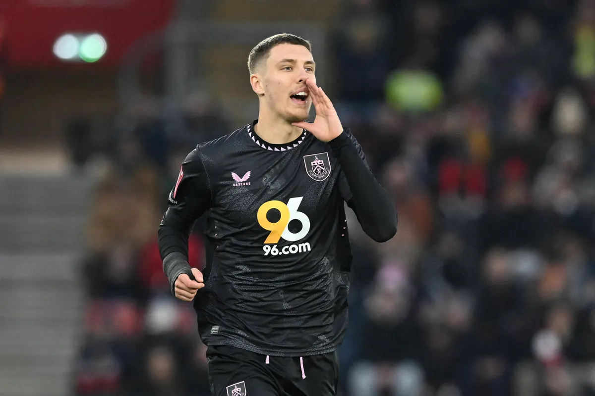 Maxime Estève Burnley