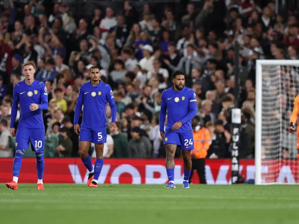 Chelsea : 40 M€ pour un 8e joueur en défense centrale, la stratégie mercato de BlueCo interpelle à nouveau