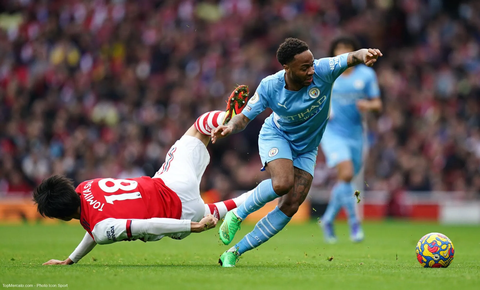 Raheem Sterling, Takehiro Tomiyasu, match Arsenal-Manchester City