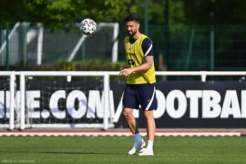 Officiel Equipe de France : Giroud remplace Benzema !