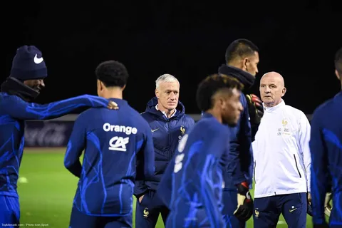 Equipe de France : un milieu déclare forfait