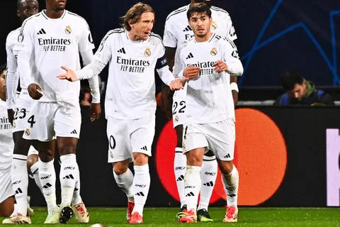 Real Madrid : Modric ou Brahim Diaz, quel coupable va faire les frais de l’erreur fatale face au Barça ?