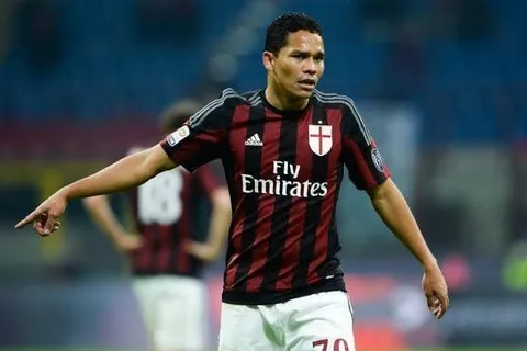 Milan AC : un transfert allemand pour Bacca ?
