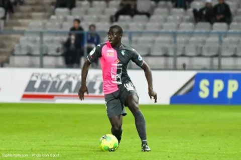 Le Havre : le PSG proche de chiper Mendy à l’OL ?