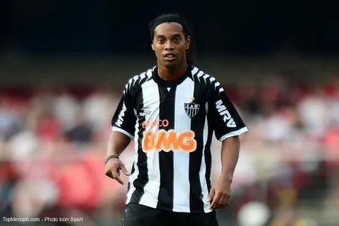 Atlético Mineiro : Ronaldinho ne va “nulle part”