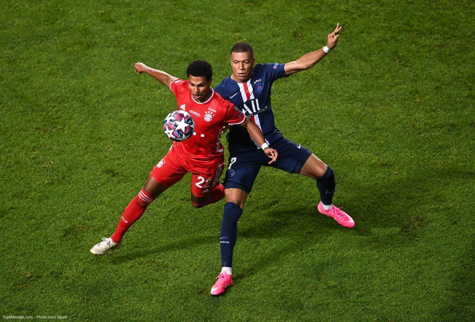 Kylian Mbappé et Serge Gnabry, PSG-Bayern Munich