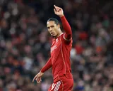 Mercato Liverpool : avant de prolonger, Van Dijk a été approché par un rival de Premier League