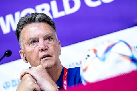 Mercato - Portugal : succéder à Santos, Van Gaal donne sa réponse