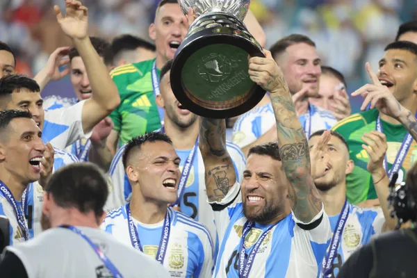 Nicolas Otamendi, Argentine