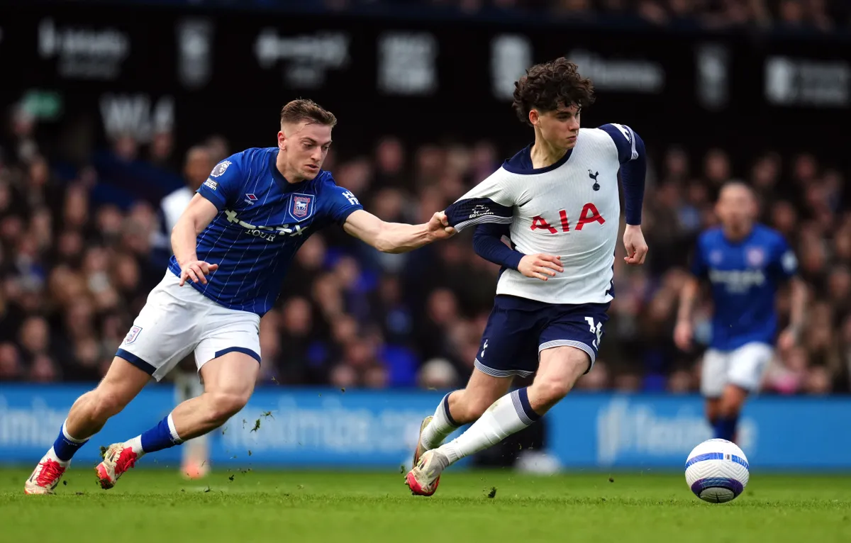 Liam Delap Archie Gray