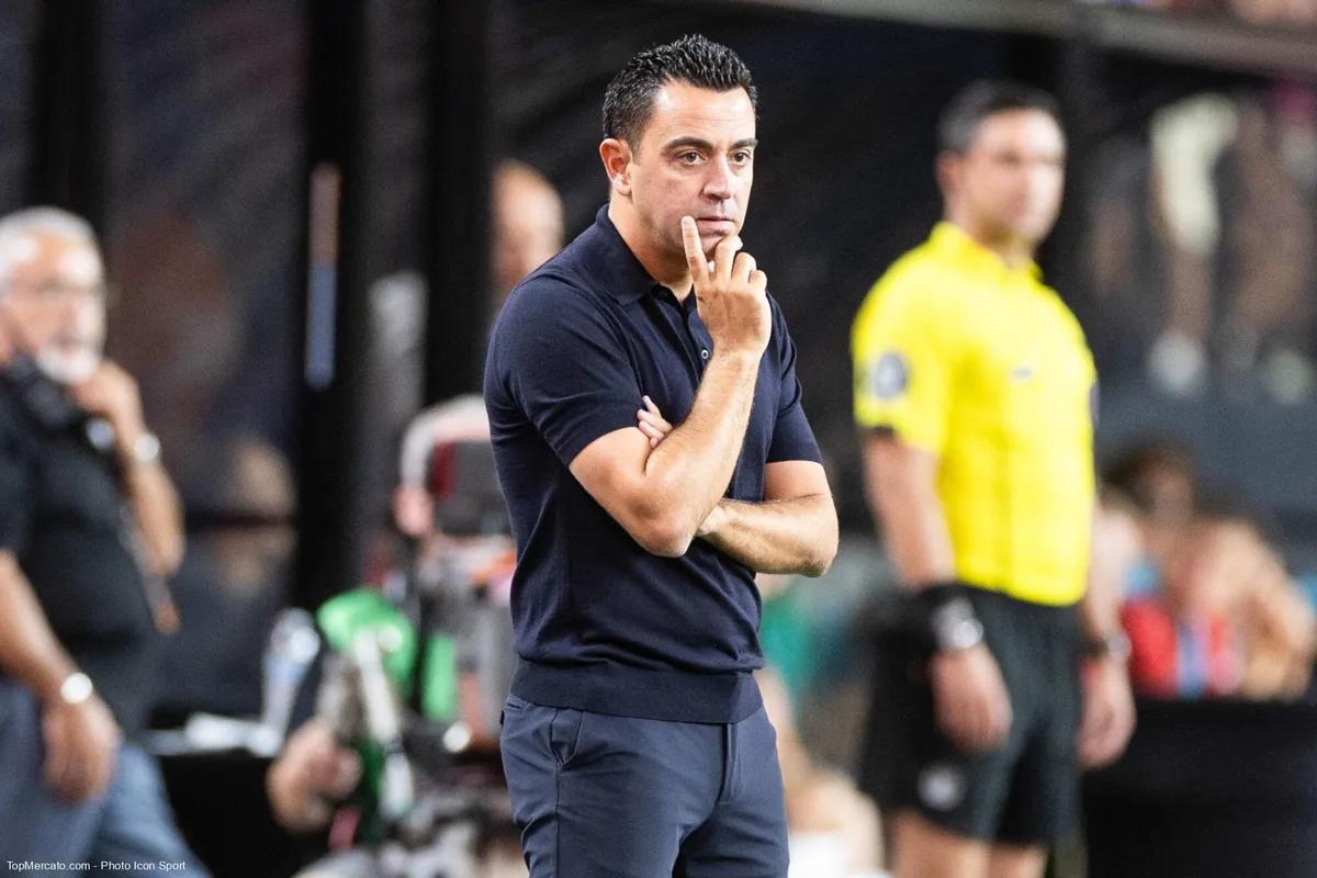 Barça : Xavi n’exclut pas des départs