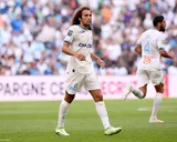 Mercato Live : la Lazio augmente son offre pour Guendouzi