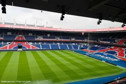 Un départ du Parc des Princes ? La mairie de Paris met la faute sur le PSG !