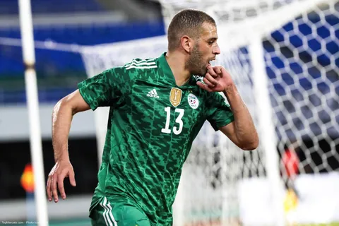 Officiel Mercato - Sporting : Slimani fait son come-back