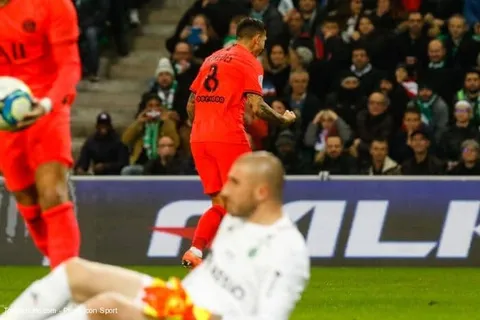 Ligue 1 : le PSG inflige une fessée à l’ASSE