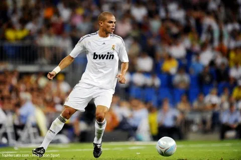 Le PSG va-t-il sortir le grand jeu pour Pepe ?