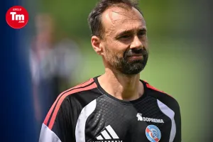 Strasbourg : “grande ambition” et “football résolument offensif”… Qu’attendre avec Hugo Oliveira comme entraîneur du RCSA ?