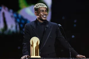 Les vainqueurs des 12 trophées du Ballon d’Or 2025
