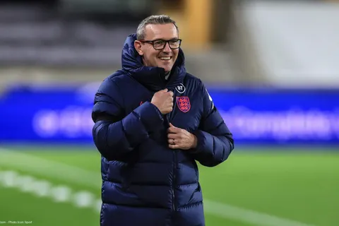 Officiel Mercato - Angleterre : Boothroyd, sélectionneur des Espoirs, s’en va