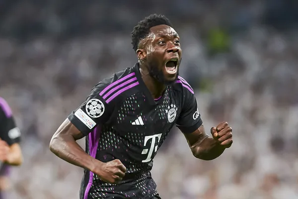 Alphonso Davies Bayern Munich